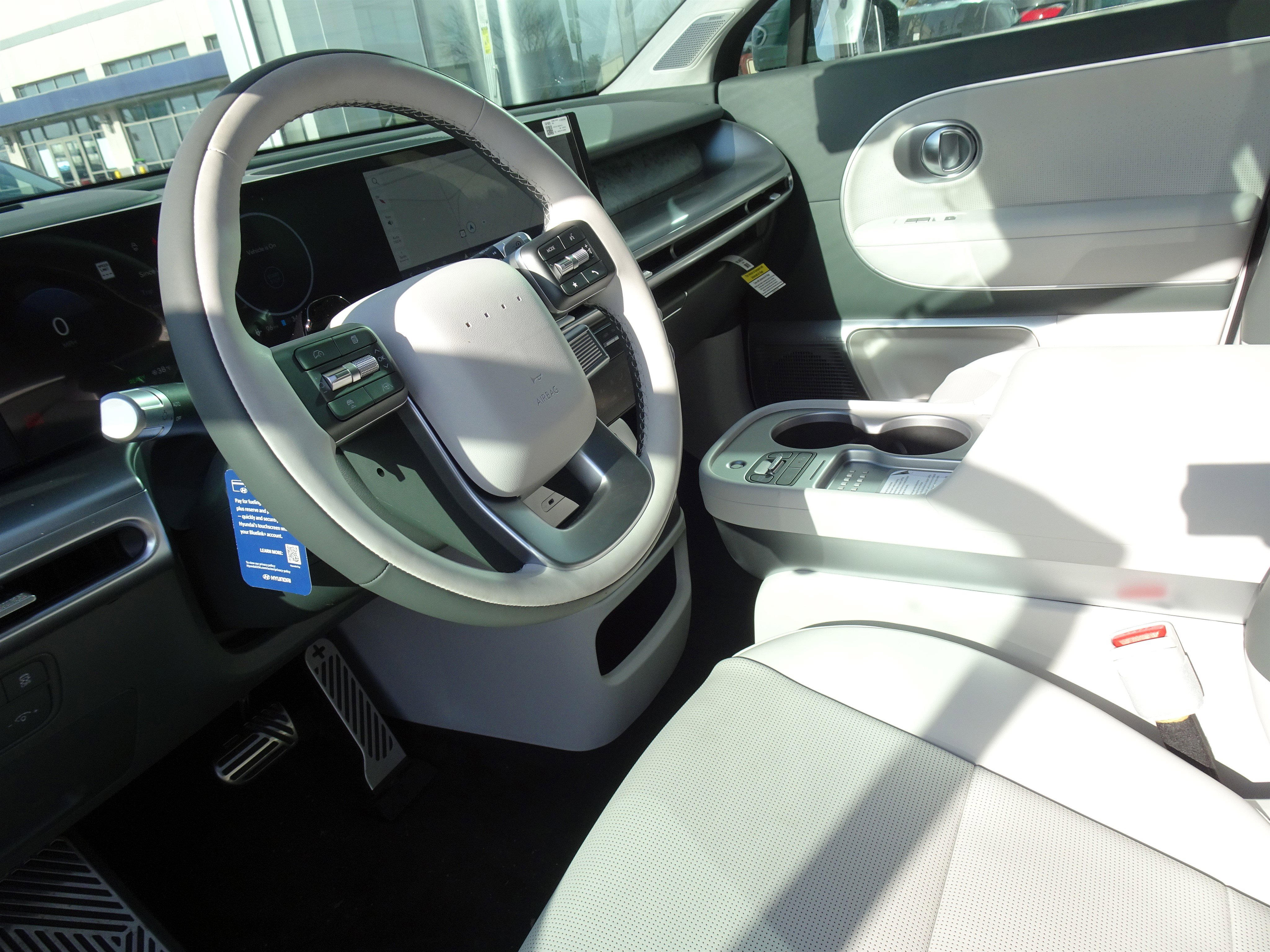 New 2026 Hyundai Ioniq 9 Calligraphy image 9