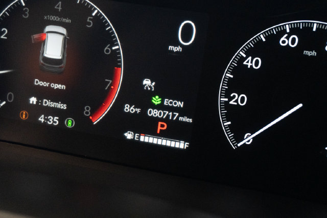Used 2025 Honda Pilot EX-L image 16