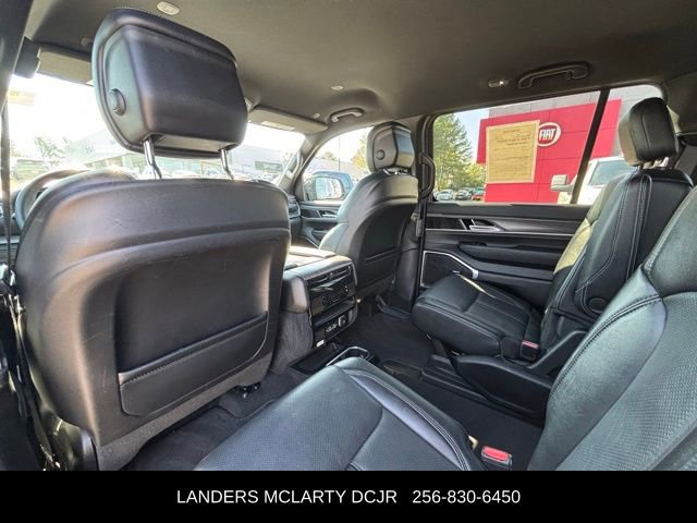 Used 2024 Jeep Wagoneer Series II image 18