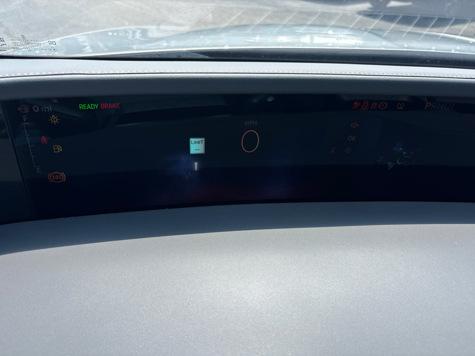 New 2025 Lincoln Nautilus Premier w/ Equipment Group 102A image 15