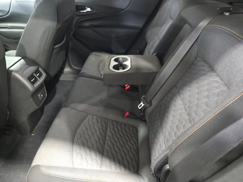 Used 2020 Chevrolet Equinox LT image 20