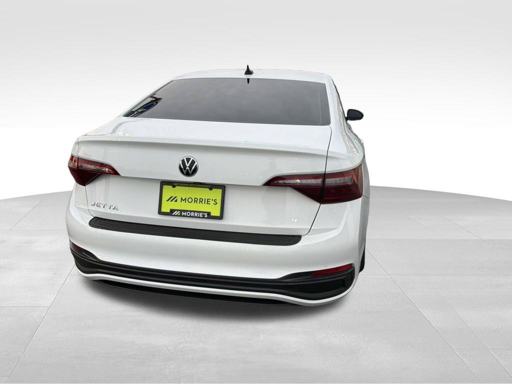 Used 2022 Volkswagen Jetta Sport FWD image 14