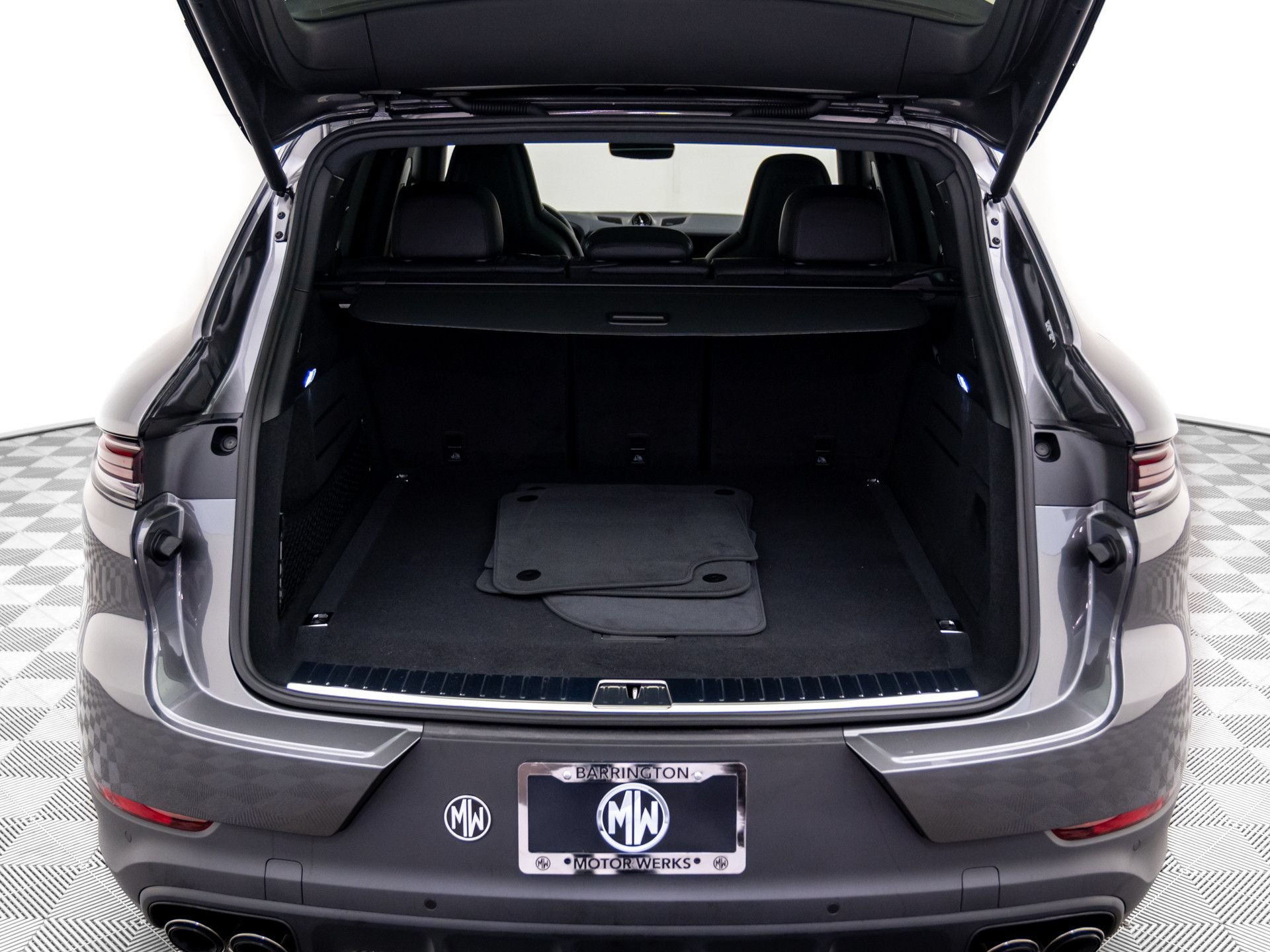 New 2026 Porsche Cayenne E-Hybrid AWD/4WD image 30