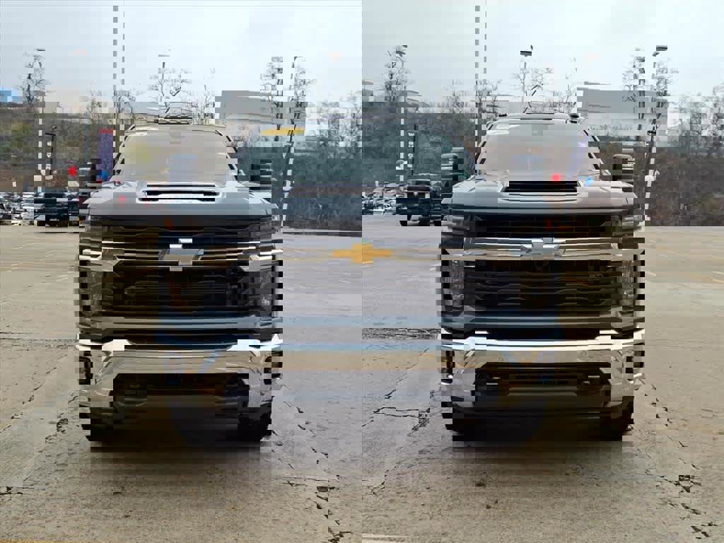 Certified 2025 Chevrolet Silverado 2500 LT w/ All Star Edition image 3