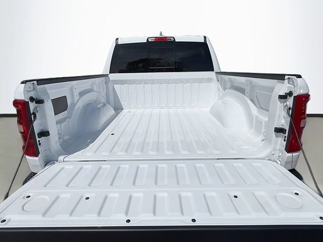New 2026 RAM 1500 Laramie AWD/4WD image 25