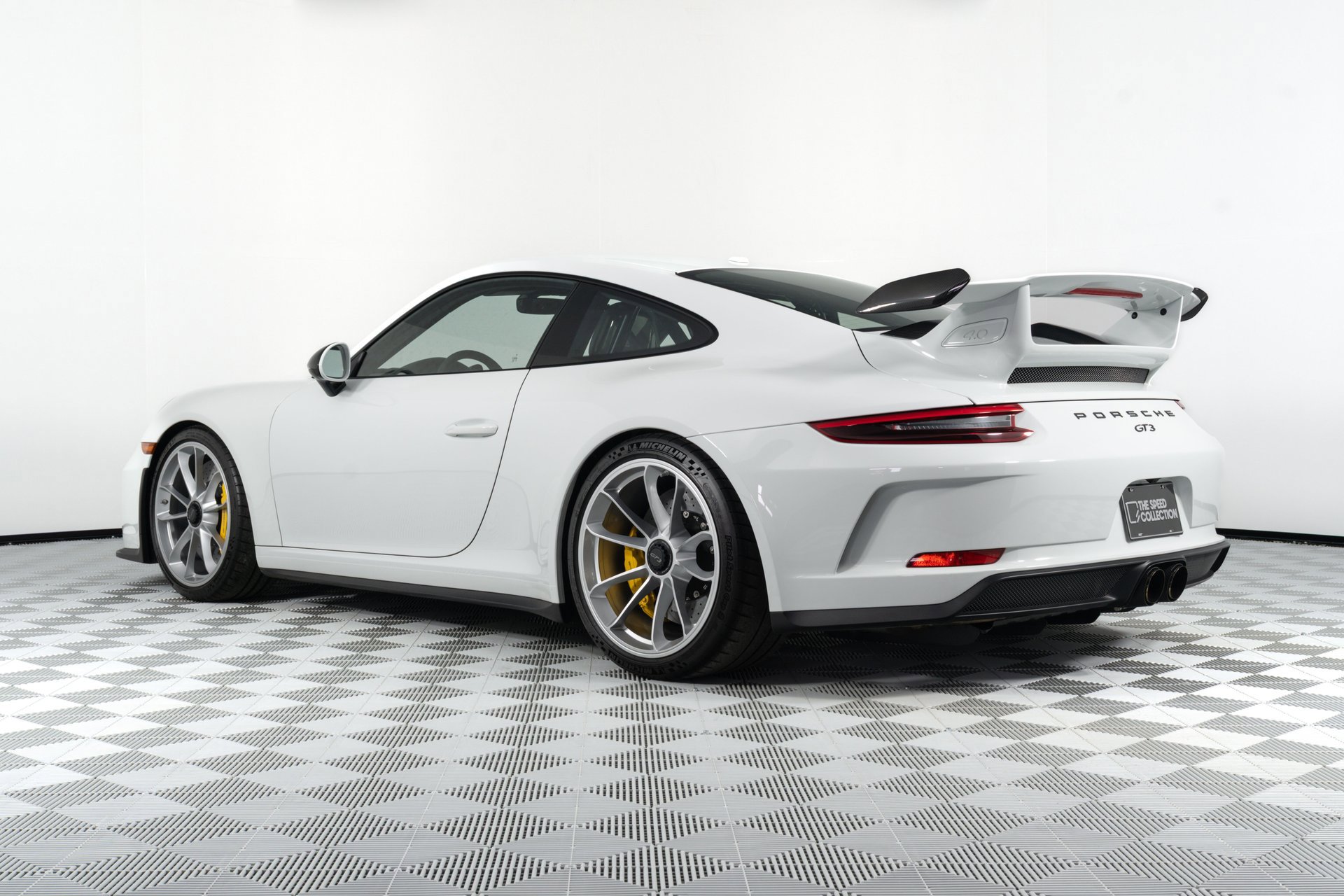 Used 2018 Porsche 911 GT3 RWD image 5