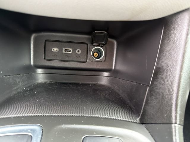 Used 2022 Chevrolet Equinox LT AWD/4WD image 22