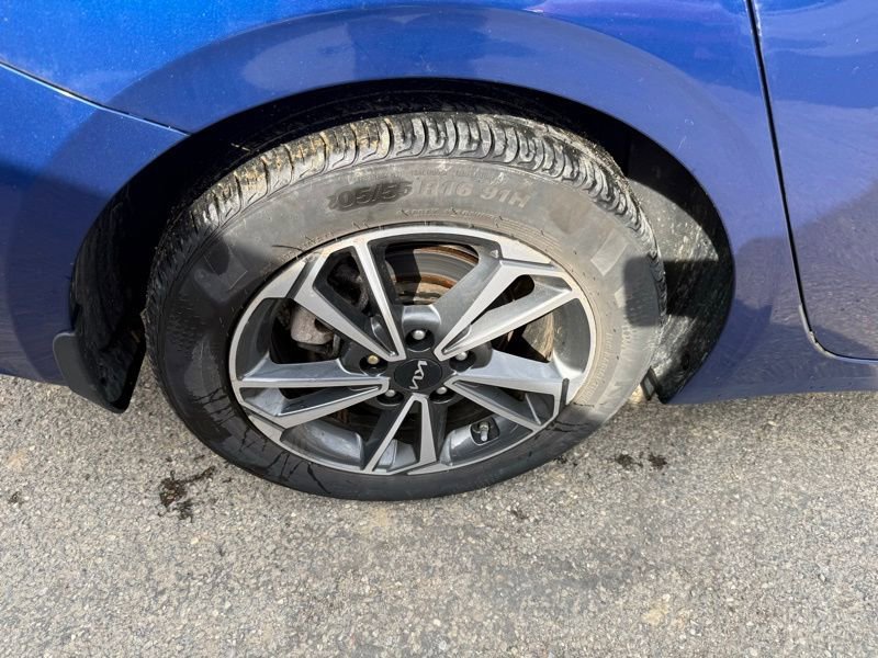 Certified 2023 Kia Forte LXS w/ LXS Technology Package image 14