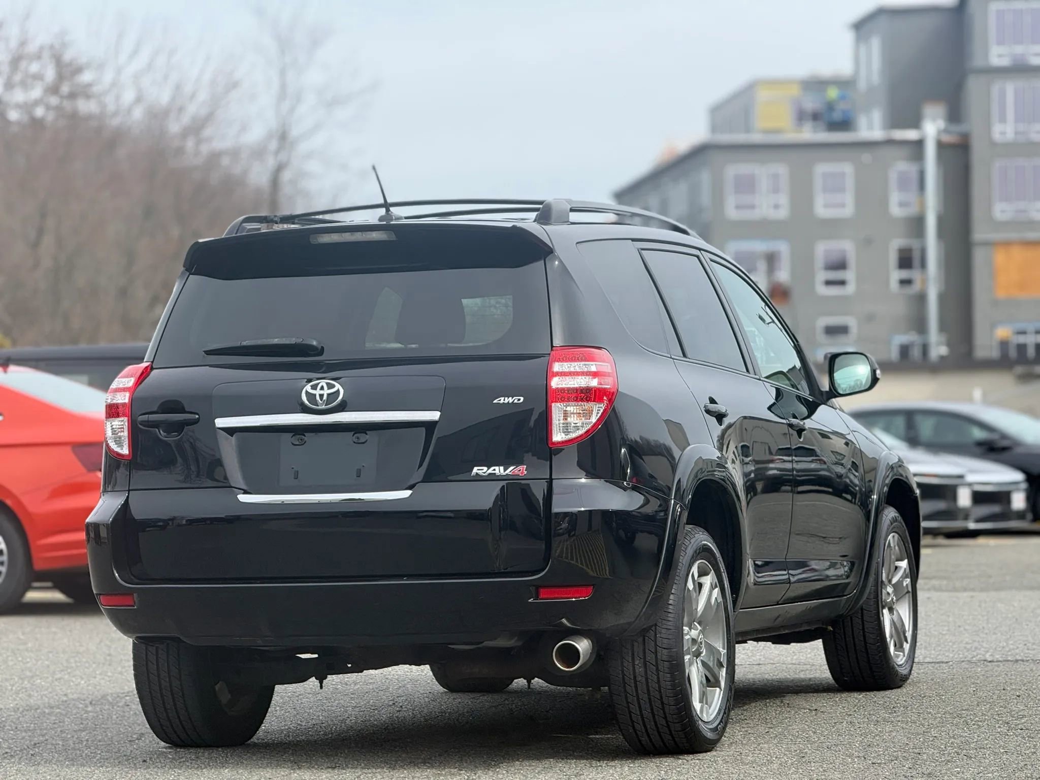 Used 2011 Toyota RAV4 Sport w/ Sport Appearance Pkg image 6