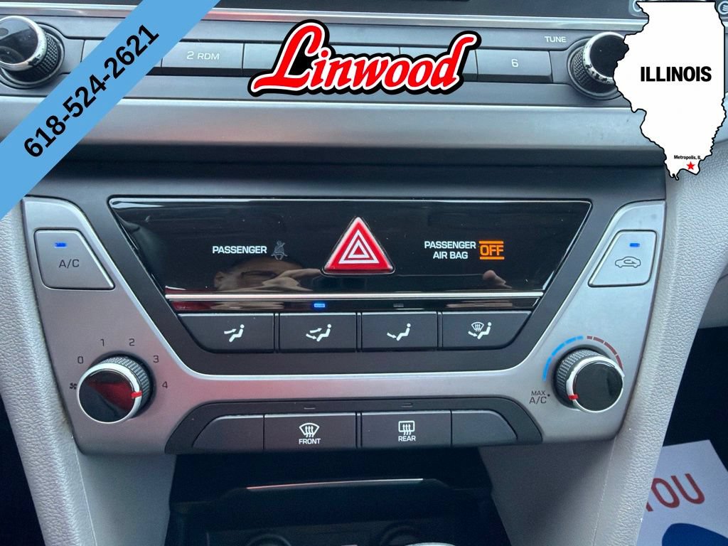 Used 2017 Hyundai Elantra SE FWD image 17