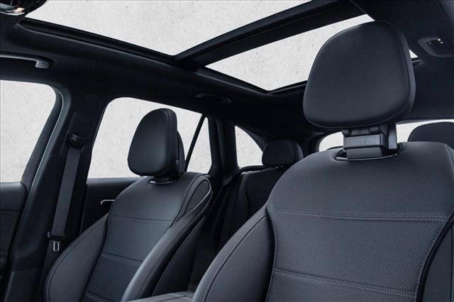 New 2026 Mercedes-Benz GLC 300 4MATIC image 23