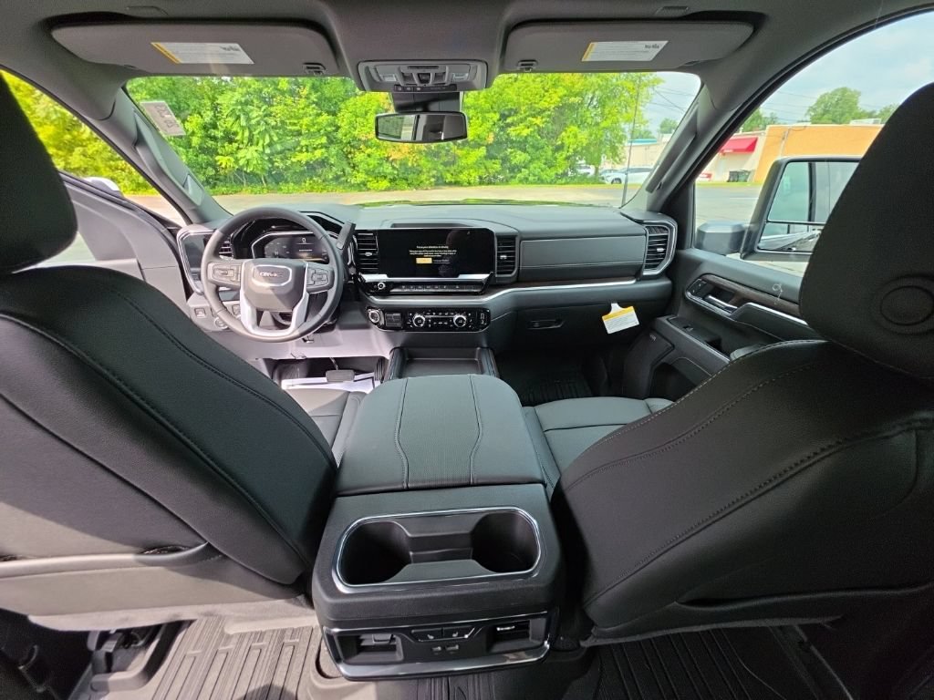 New 2026 GMC Sierra 2500 SLT AWD/4WD image 17