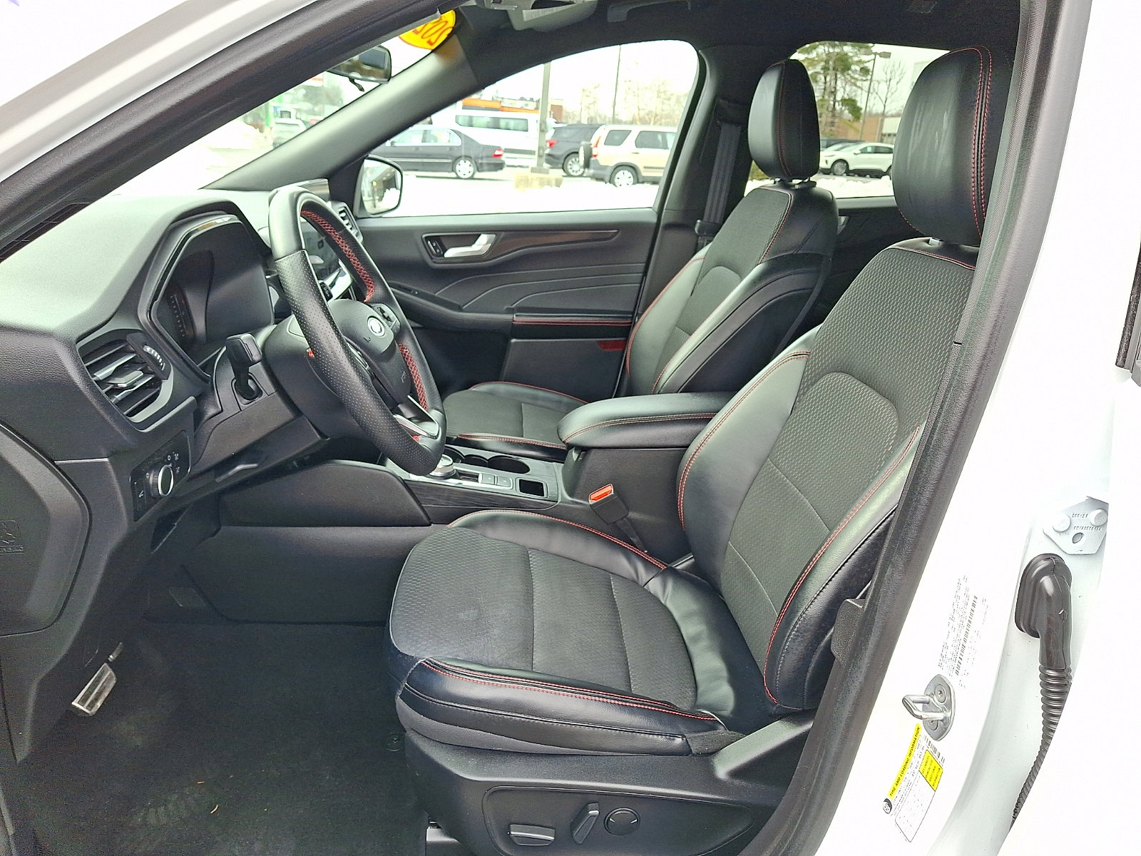 Certified 2023 Ford Escape ST-Line w/ Tech Pack #1 image 15