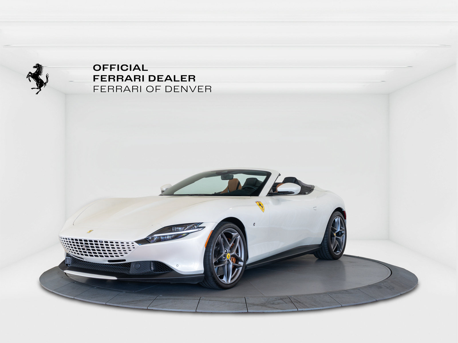 Used 2024 Ferrari Roma Spider RWD image 1
