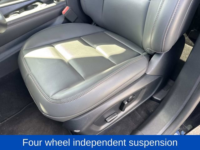 Used 2025 Ford Explorer Active w/ Active Comfort Package image 20