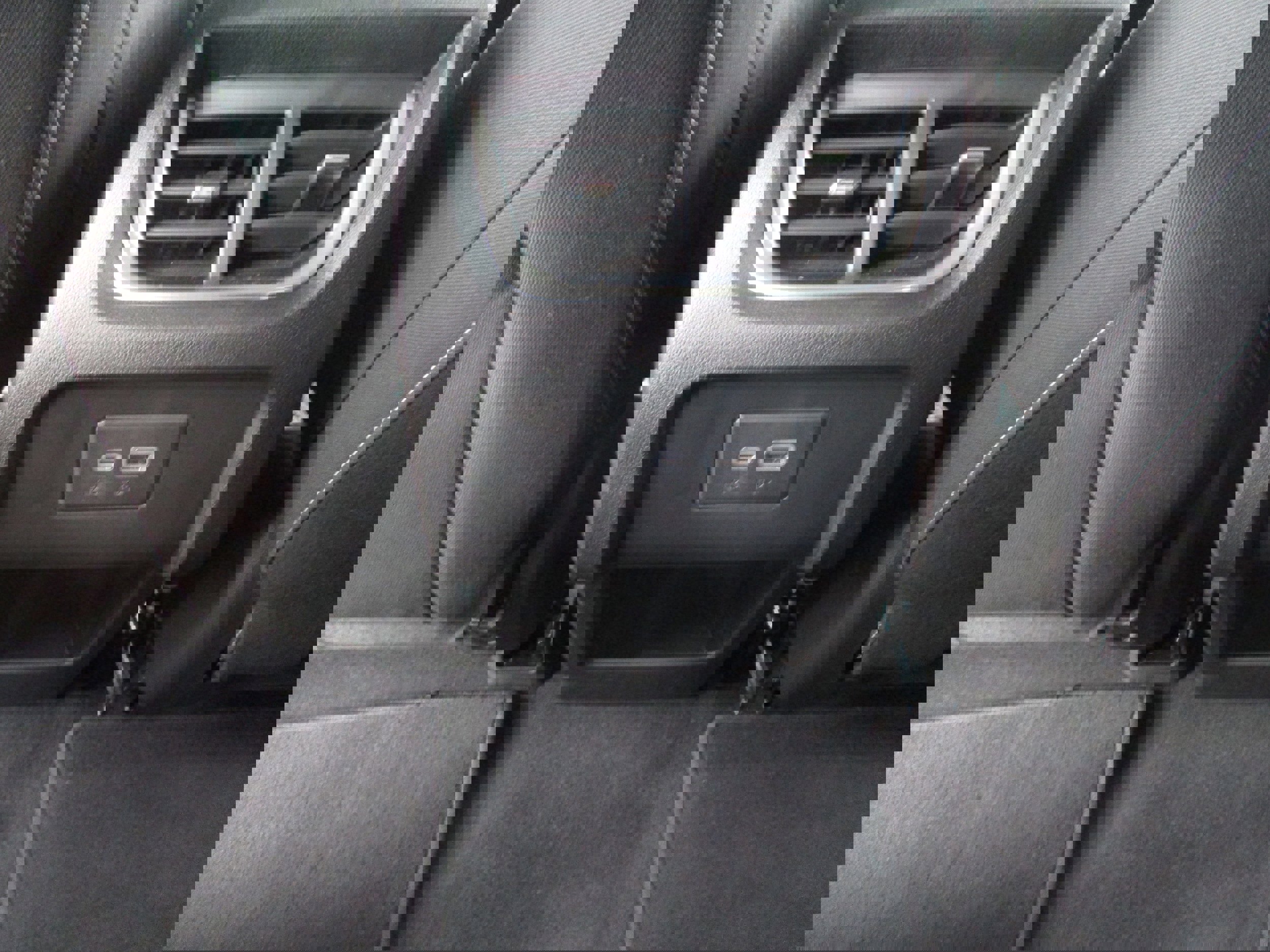 Used 2024 Chevrolet Blazer LT w/ Convenience Package image 35