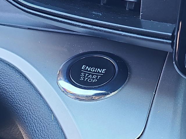 Used 2022 Ford Explorer XLT image 31