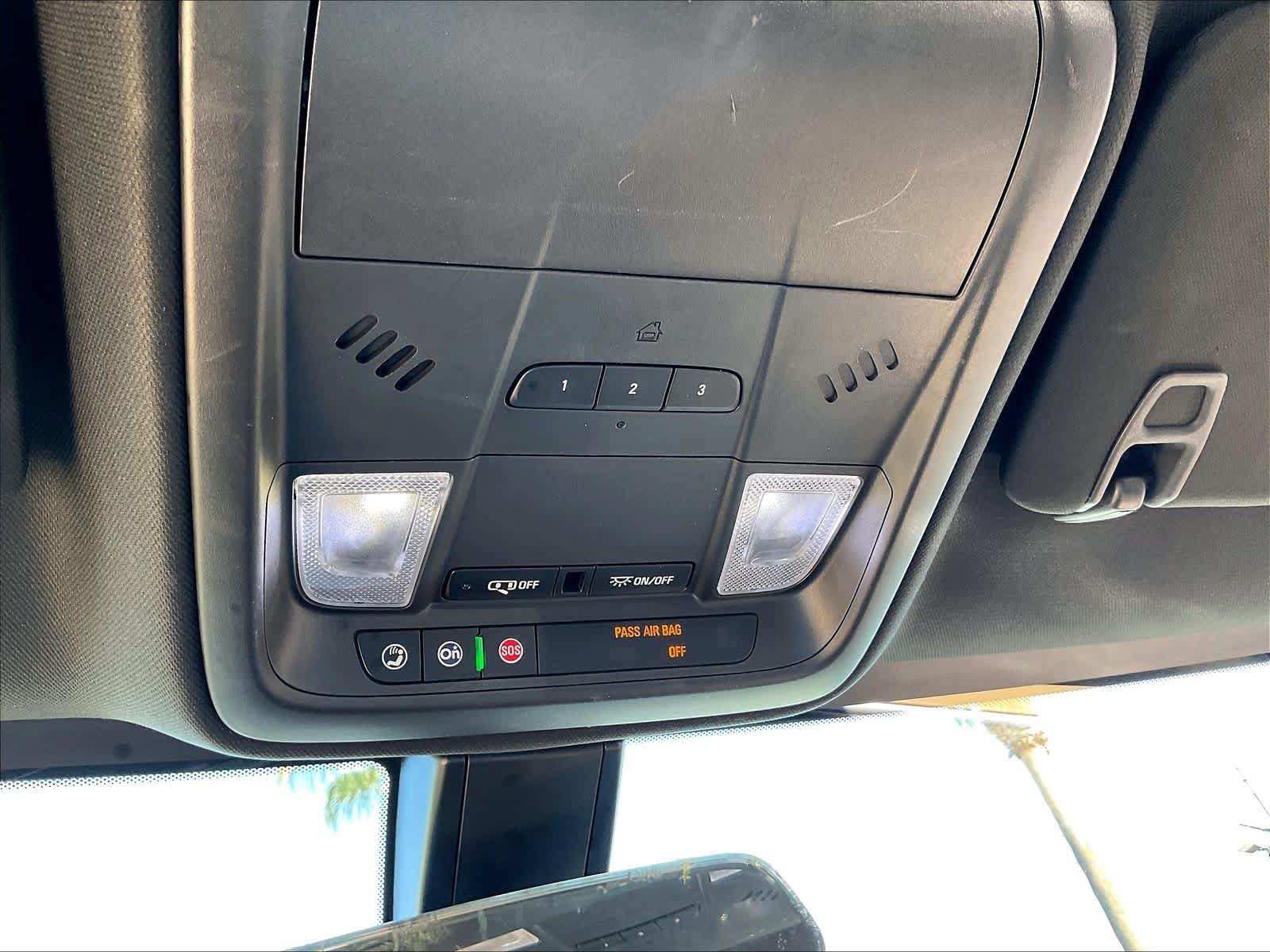 Used 2019 Cadillac XT5 FWD image 39