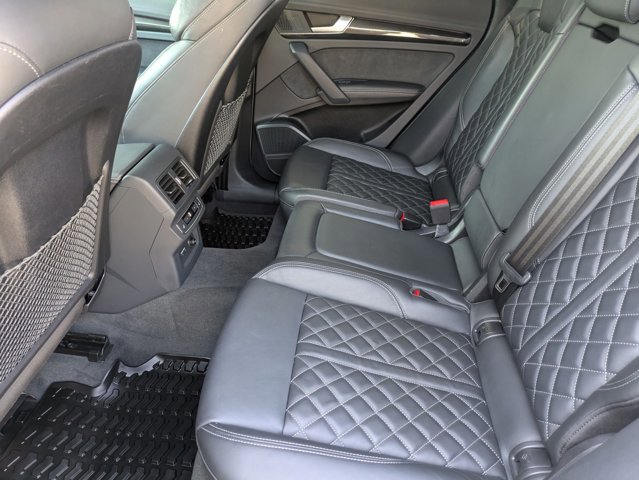 Used 2023 Audi SQ5 Prestige image 18