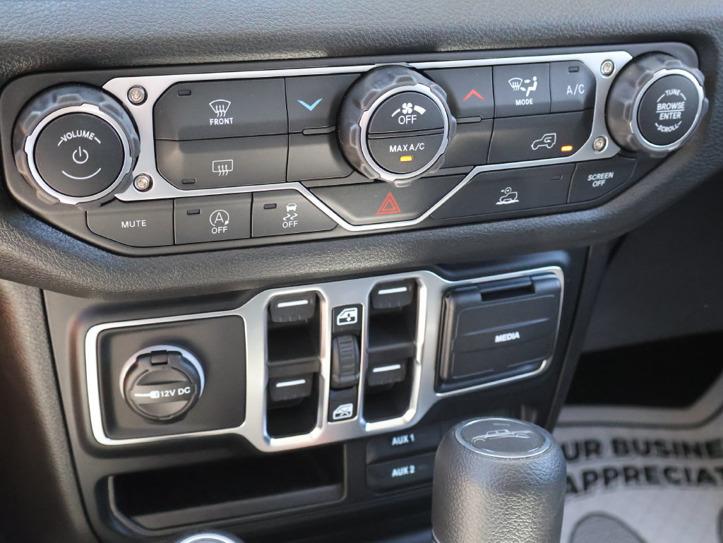 New 2026 Jeep Gladiator Sport AWD/4WD image 34