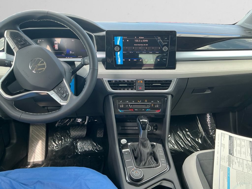 New 2026 Volkswagen Taos SE AWD/4WD image 11