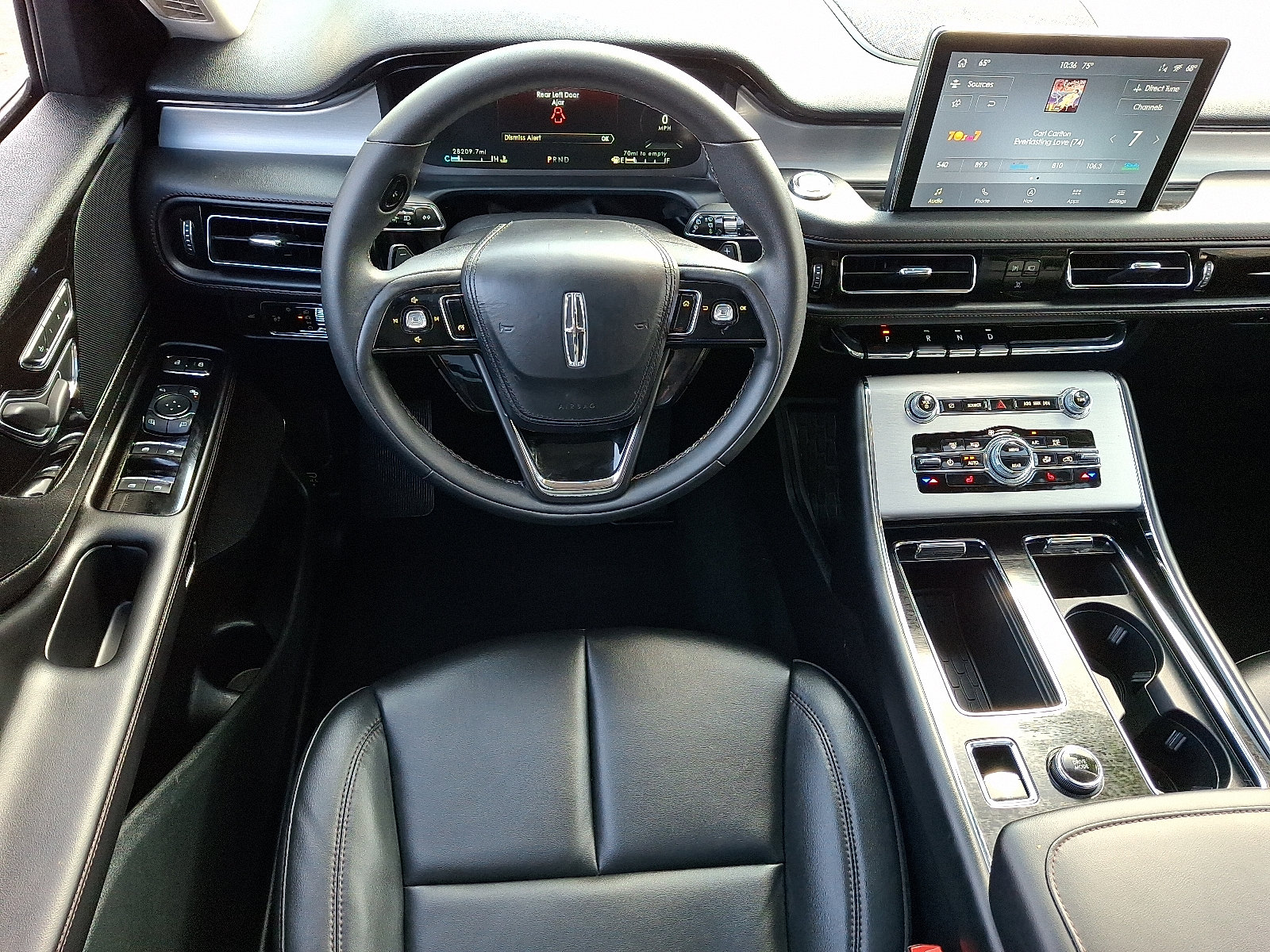 Used 2023 Lincoln Aviator AWD w/ Premium Package image 12