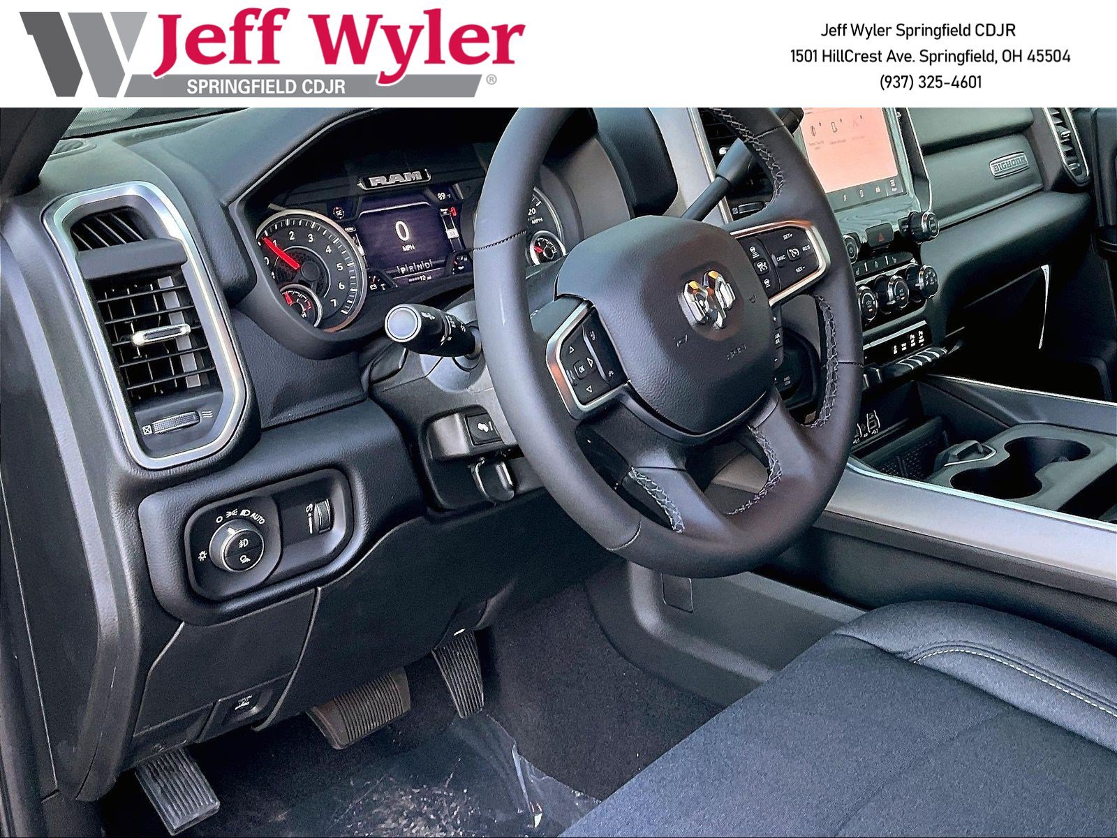 New 2027 RAM 2500 Big Horn AWD/4WD image 17