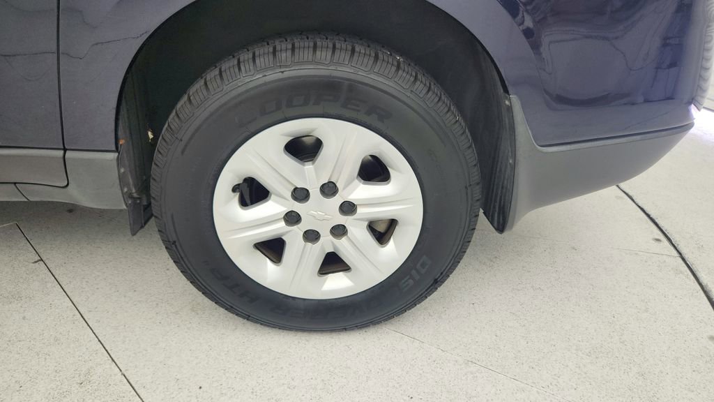 Used 2015 Chevrolet Traverse LS FWD image 27