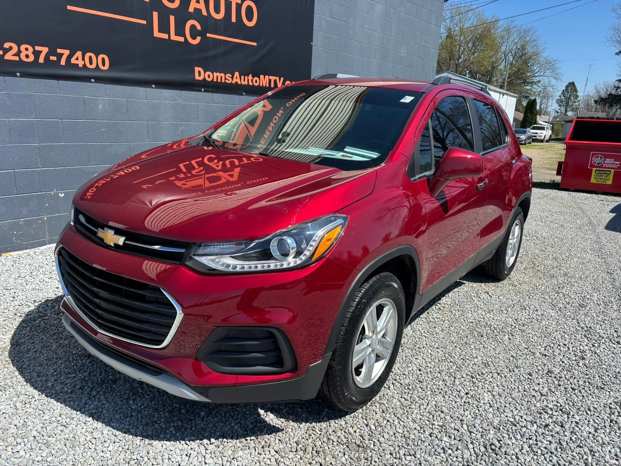 Used 2020 Chevrolet Trax LT w/ LT Convenience Package image 11
