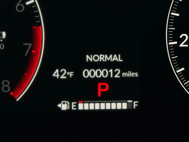 New 2025 Honda Pilot Touring image 37