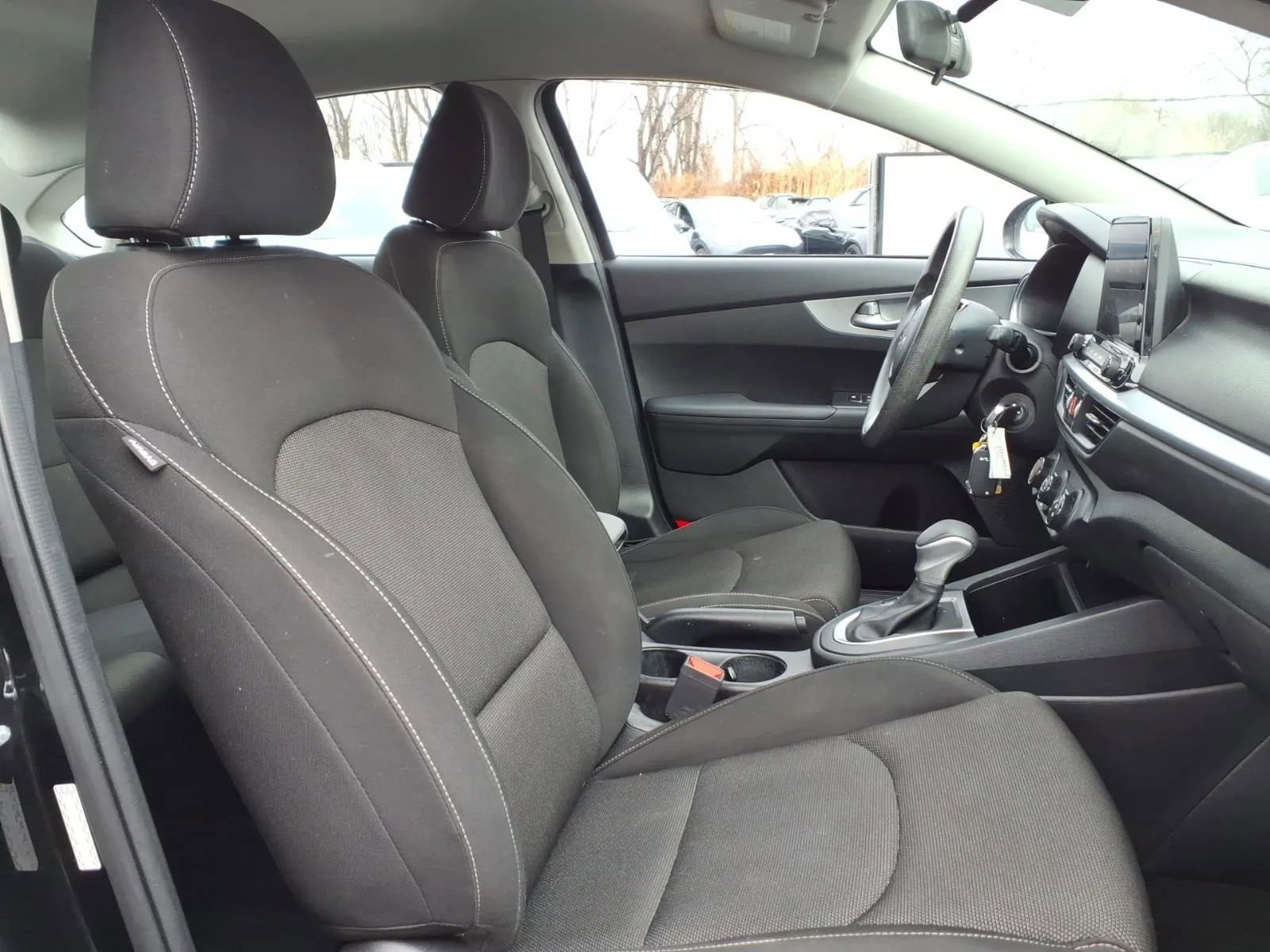 Used 2023 Kia Forte LXS FWD image 13