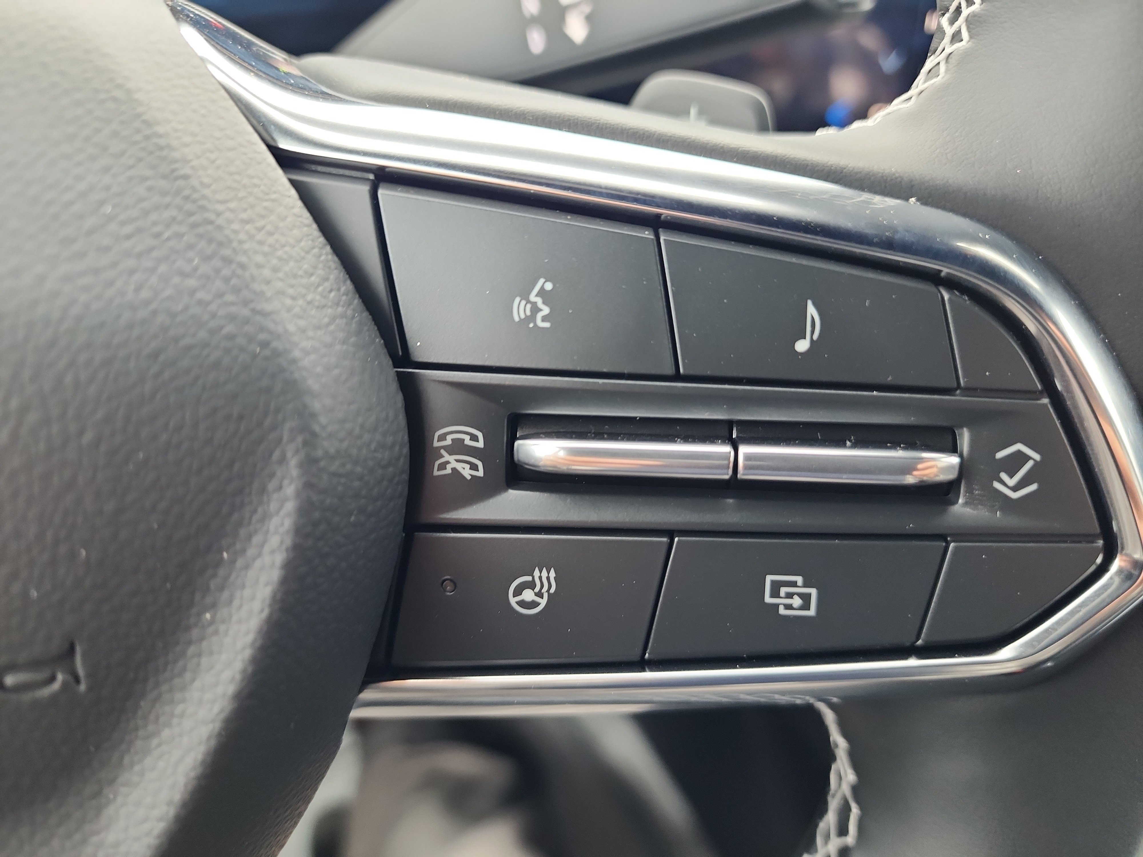 New 2026 Chevrolet Traverse LT AWD/4WD image 19