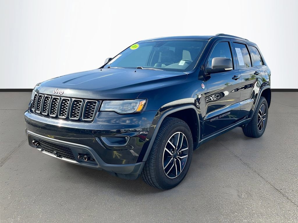 Used 2019 Jeep Grand Cherokee Trailhawk w/ Trailhawk Luxury Group AWD/4WD image 3