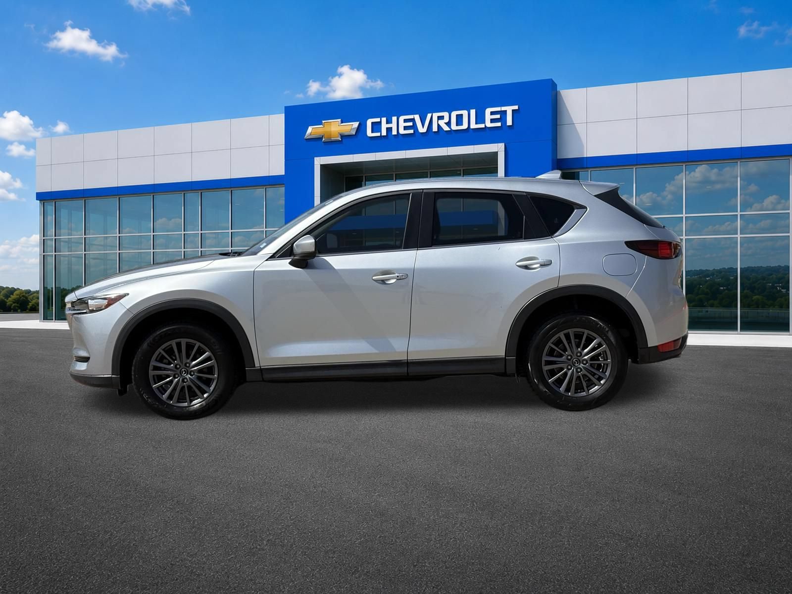 Used 2020 MAZDA CX-5 Touring FWD image 4