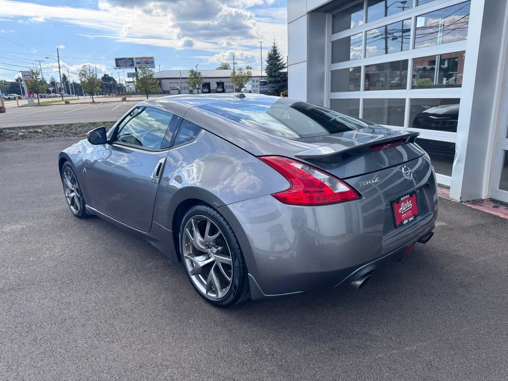 Used 2014 Nissan 370Z Touring w/ Sport Package RWD image 6