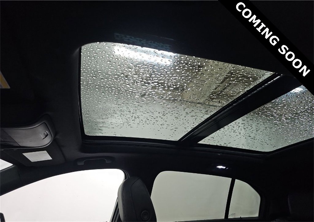 Used 2024 Cadillac XT4 Sport image 8