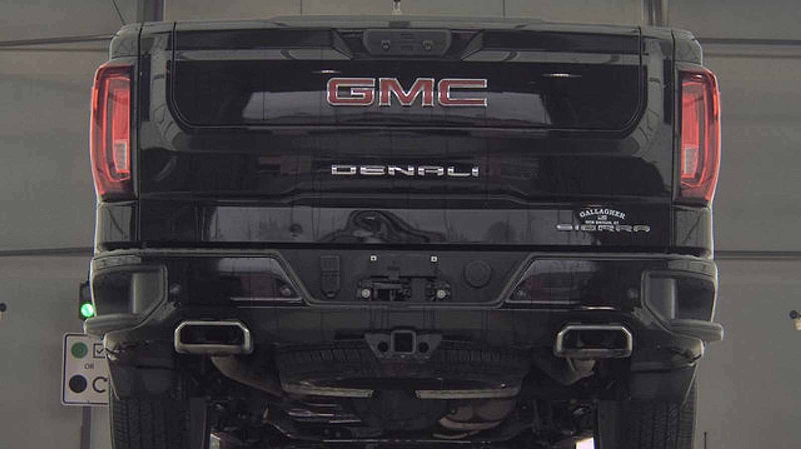Used 2022 GMC Sierra 1500 Denali w/ Denali Reserve Package AWD/4WD image 7
