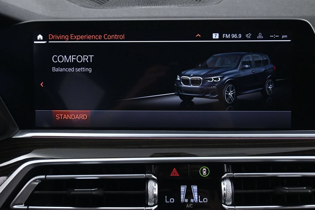 Used 2019 BMW X5 xDrive40i AWD/4WD image 39