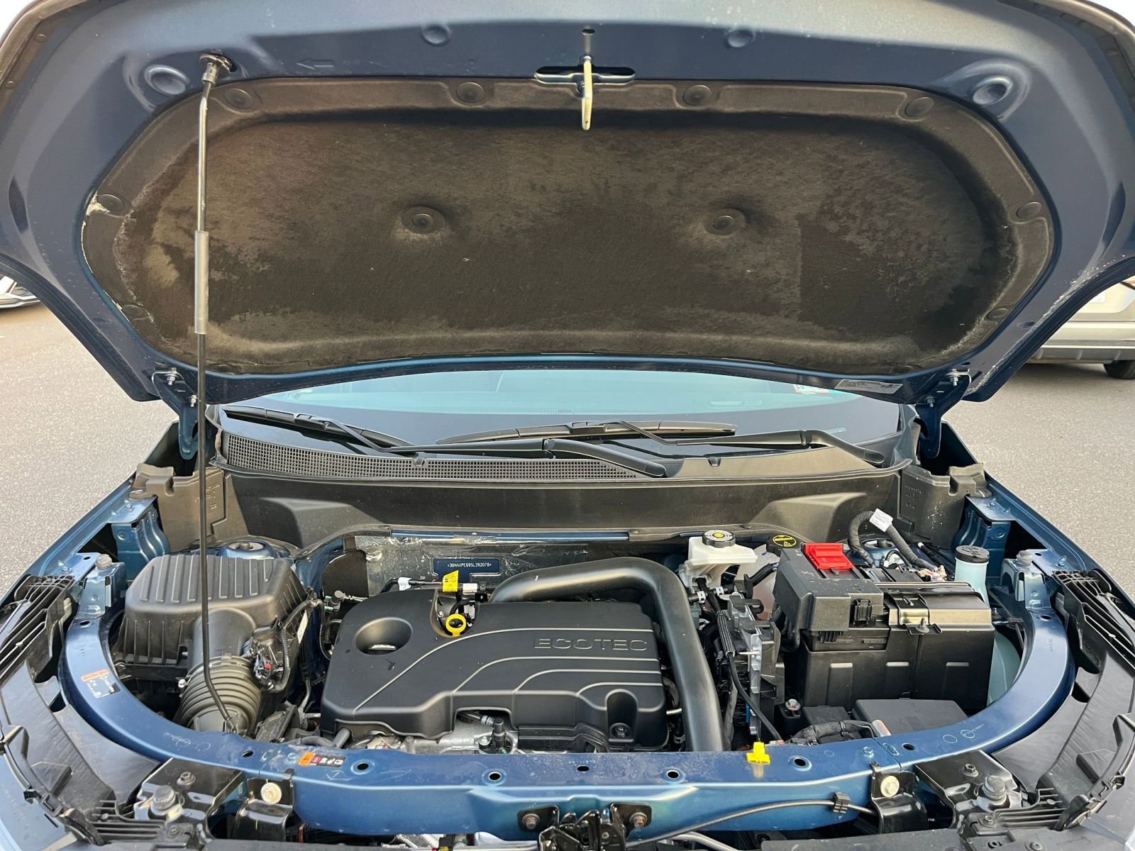 Used 2025 Chevrolet Equinox LT image 31