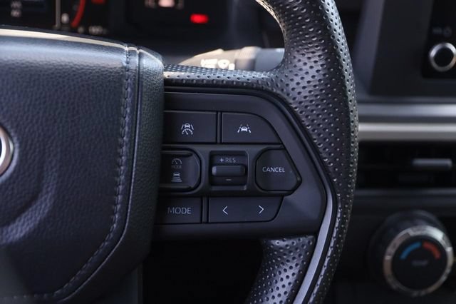 Used 2024 Toyota Tacoma SR5 AWD/4WD image 12