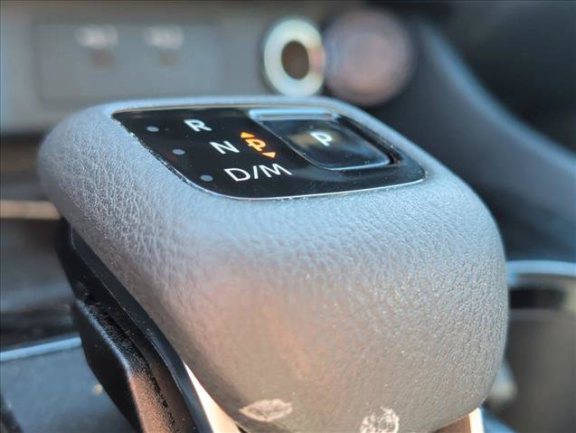 Used 2024 Nissan Rogue SV AWD/4WD image 9
