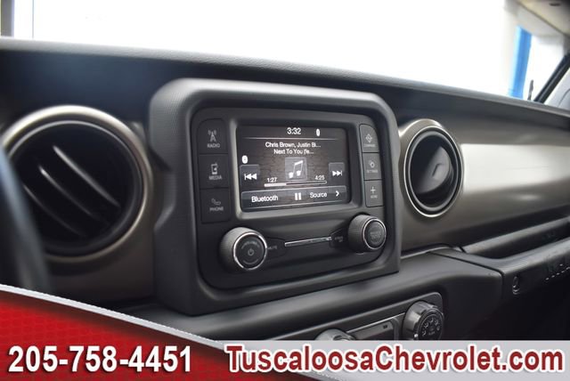 Used 2018 Jeep Wrangler Unlimited Sport S image 33