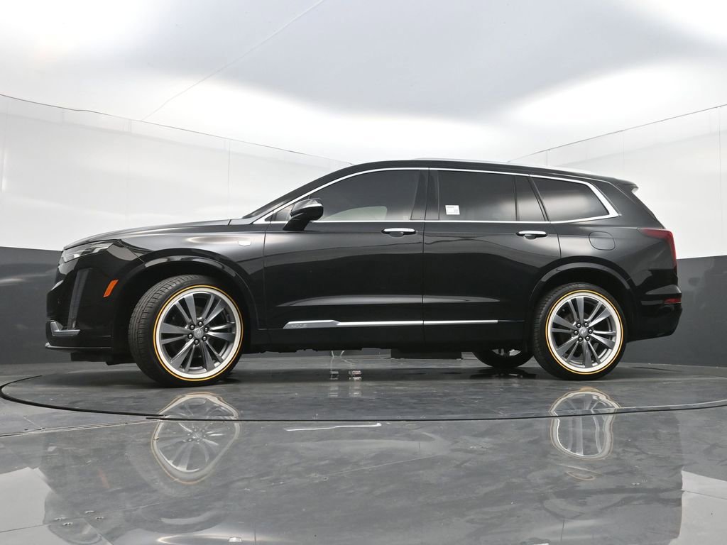 Used 2021 Cadillac XT6 Premium Luxury image 28