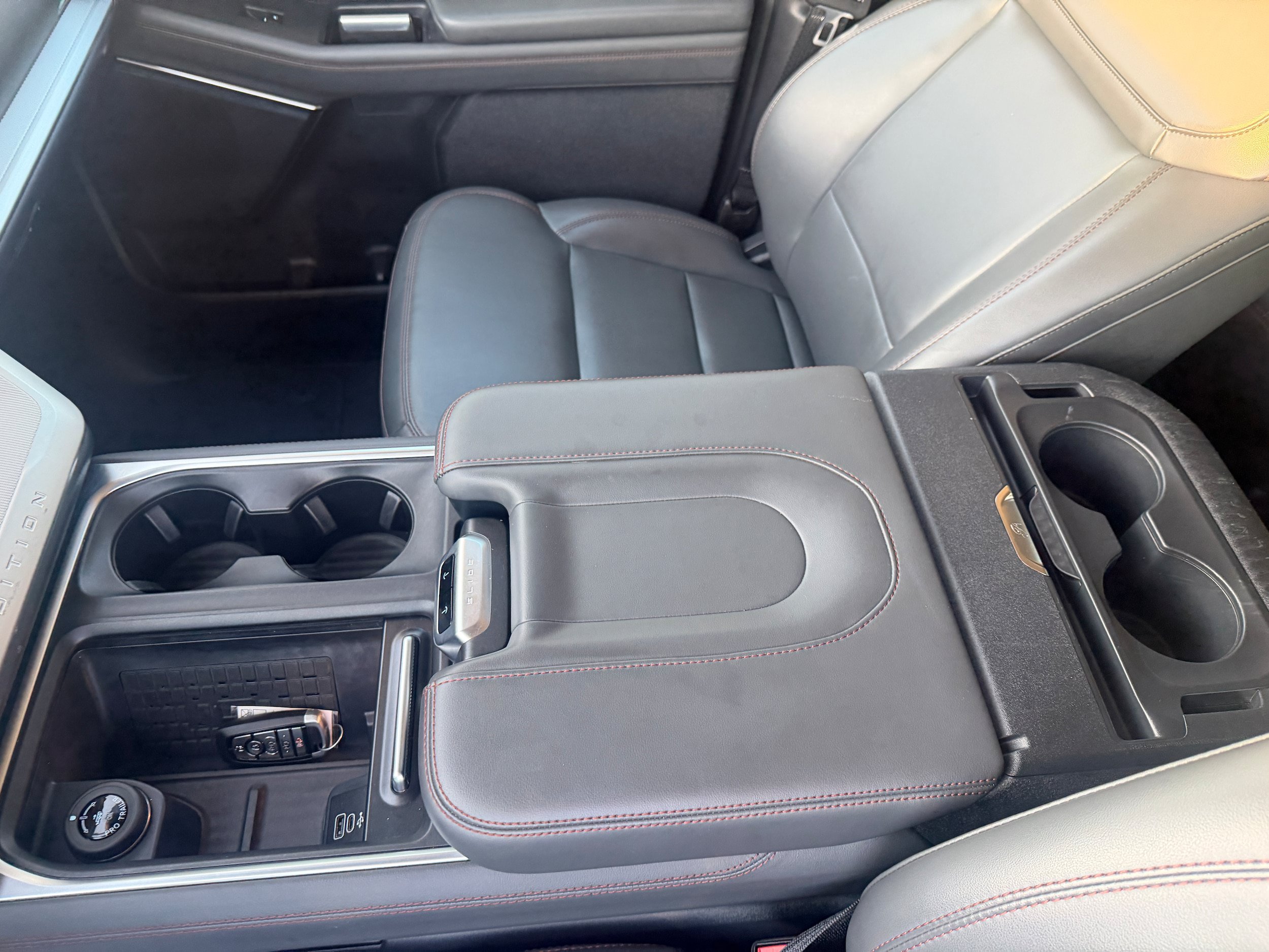 Certified 2025 Ford Expedition Active AWD/4WD image 16