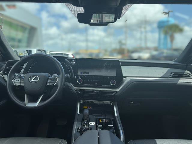 Certified 2025 Lexus TX 350 AWD w/ Technology Package image 14