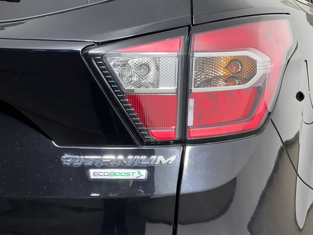 Used 2017 Ford Escape Titanium FWD image 39