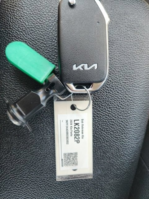 Used 2024 Kia Forte LXS FWD image 21