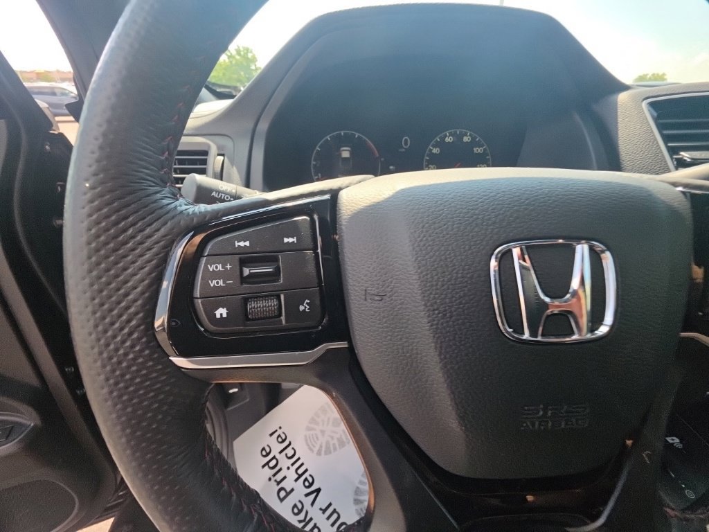 Certified 2025 Honda Ridgeline Black Edition image 18
