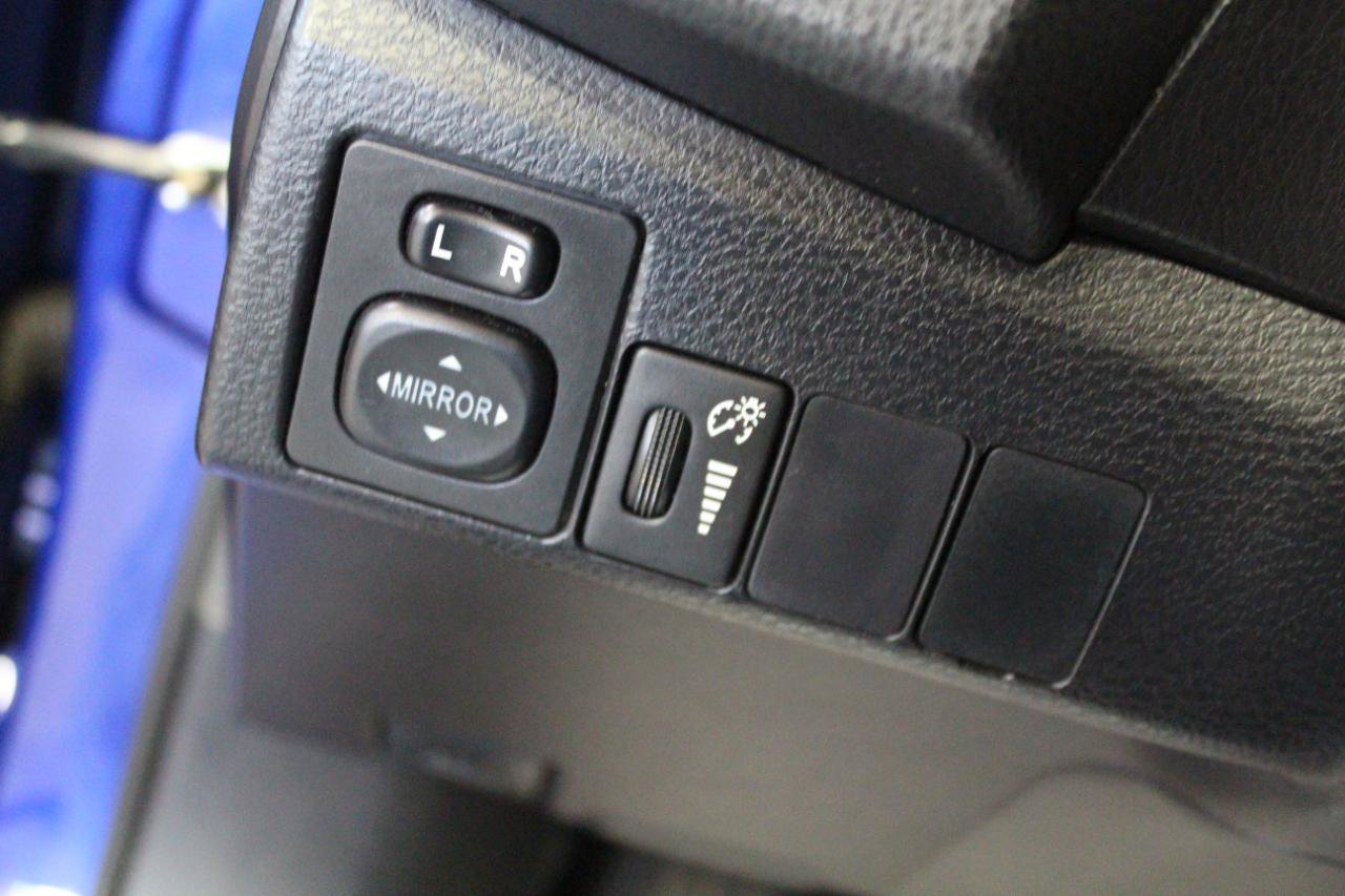 Used 2016 Toyota Corolla S FWD image 11