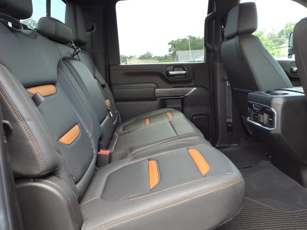 Used 2023 GMC Sierra 2500 AT4 w/ AT4 Preferred Package AWD/4WD image 16
